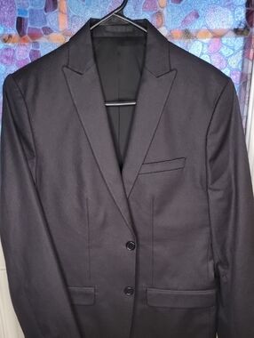 Kenneth Cole Men's Black Two-Button Suit Jacket
